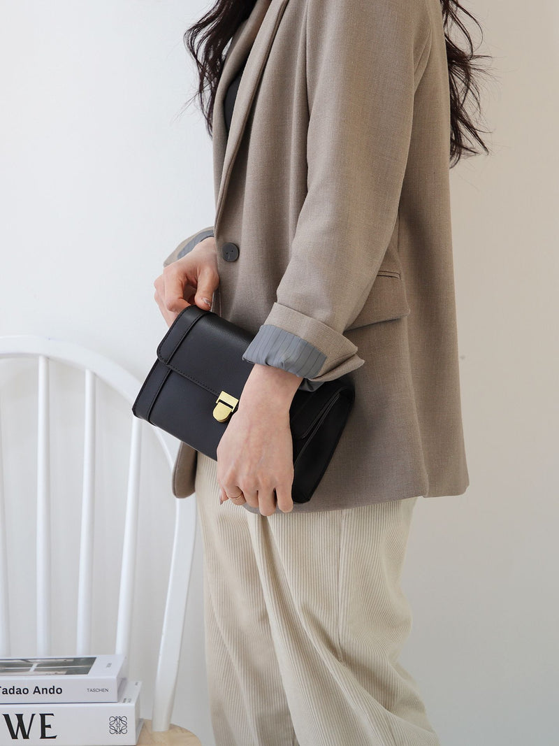 THE CURATED CLASSIC shoulder bag smooth nude / review 