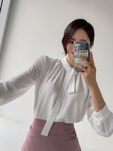 Thin Tie Blouse